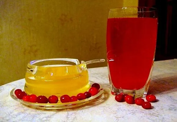 Мед и сок розового гельдера