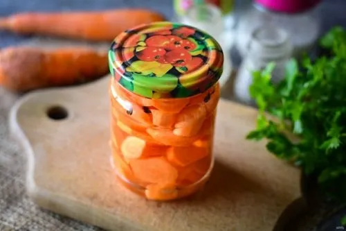 Как замариновать морковь на зиму