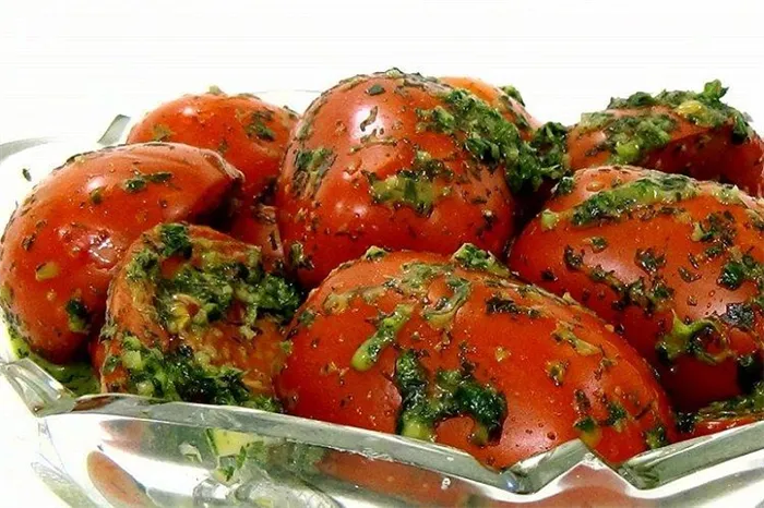 Корейские острые маринованные помидоры