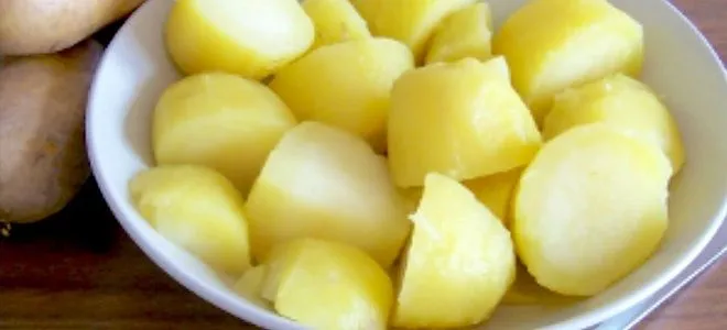 Как приготовить картофель в микроволновой печи с водой