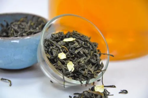 Жасмин и китайский зеленый чай