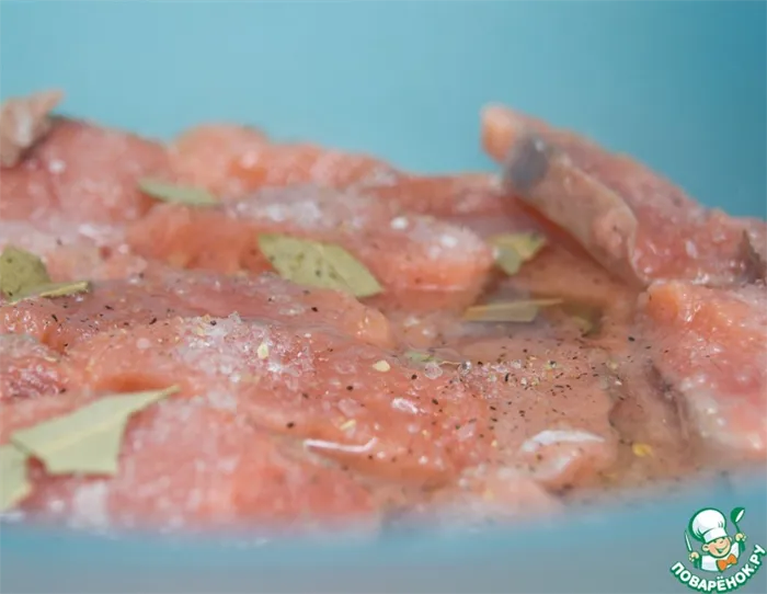 Рецепт: колбаса соленая из горбуши