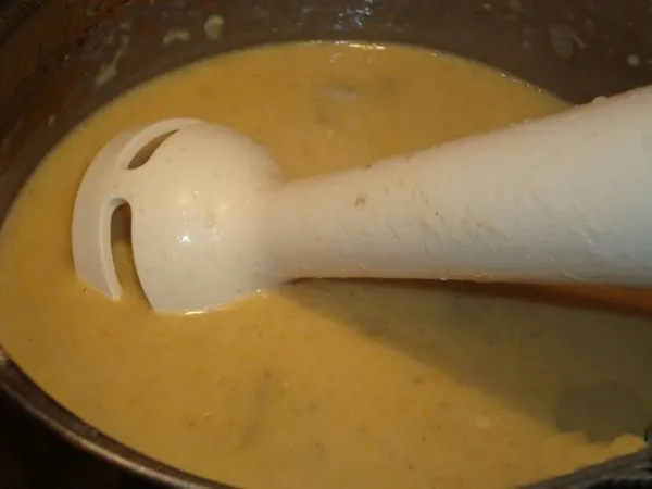 Суп с замороженными, сушеными и свежими белыми грибами. Классический рецепт, сколько и как готовить