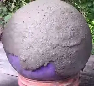 бетонные шары - мяч 