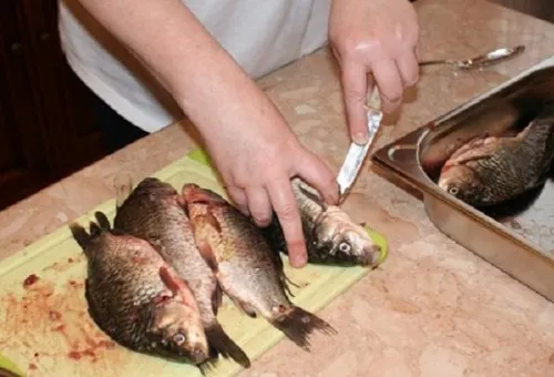 чистка рыбы