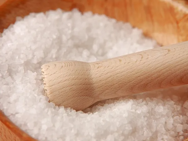 Поваренная соль нужна рогатому скоту для обеспечения хлором и натрием